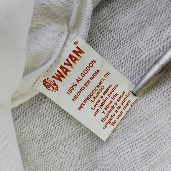 Wayan Natural Wear Embroidered 3/4 Sleeve Blouse White Flowy Bohemian Size L/XL - Picture 9 of 12